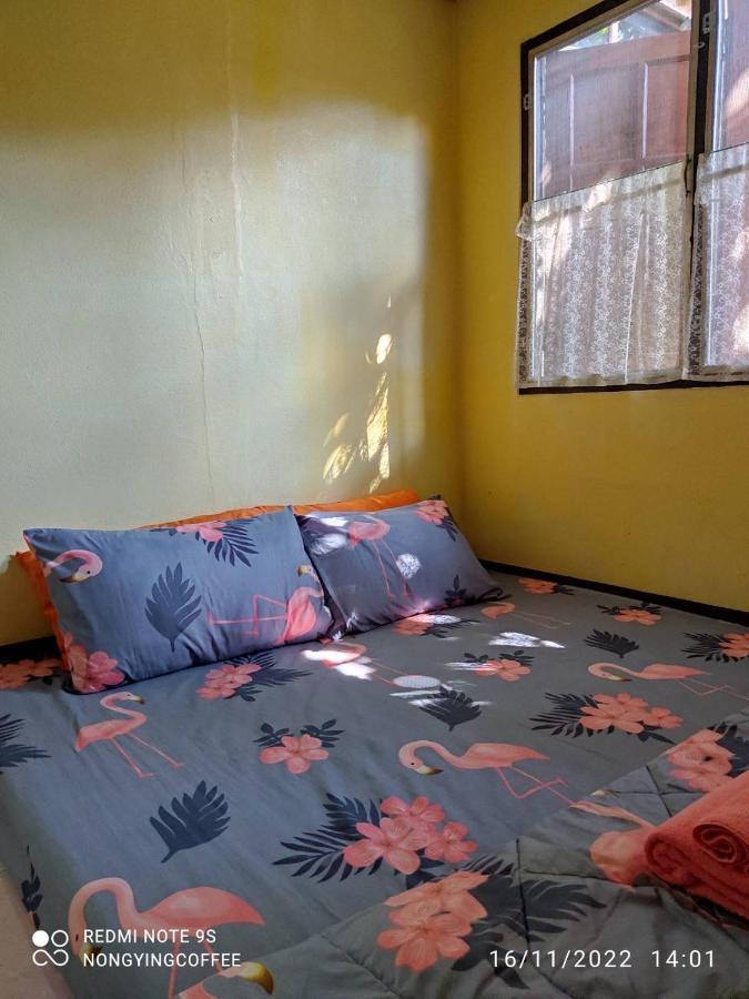 Chanmuang Guesthouse Мэхонгсон Экстерьер фото
