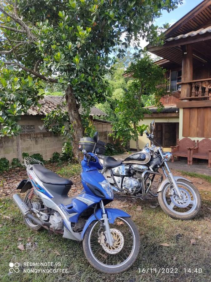 Chanmuang Guesthouse Мэхонгсон Экстерьер фото